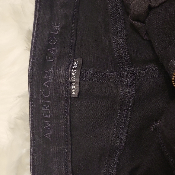 American Eagle Distressed Jeans - Picture 7 of 10
